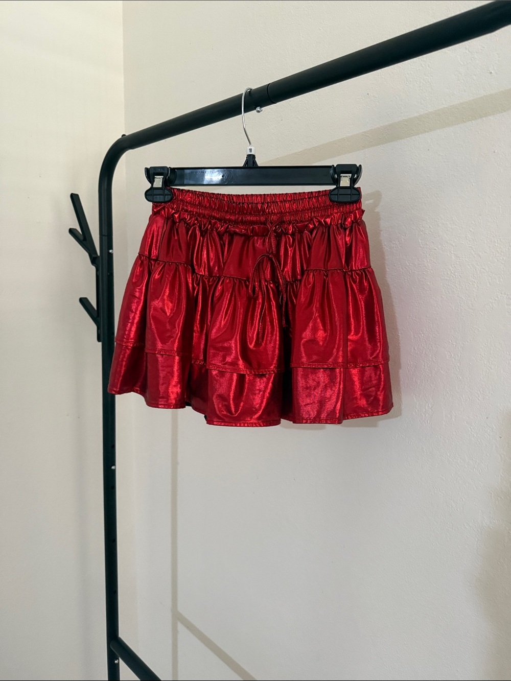 Red Tiered Satin Mini Skort - small ❤️